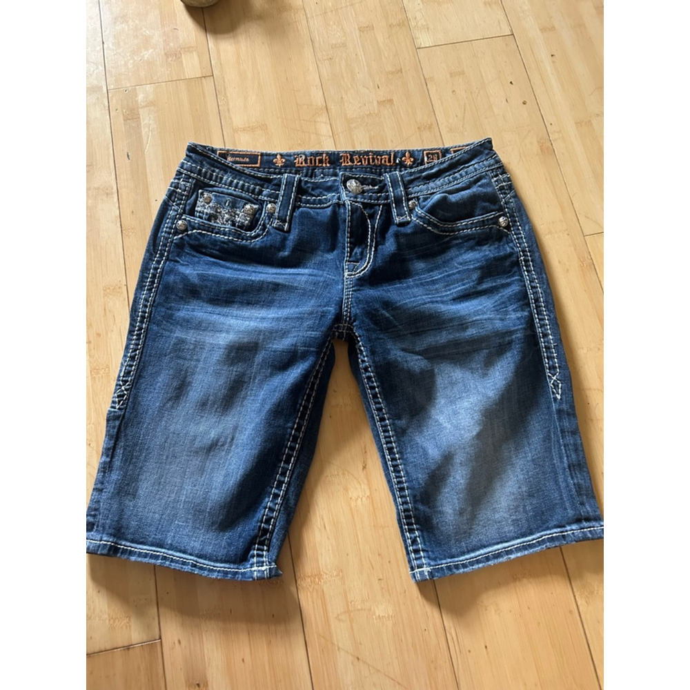 Rock revival capri shorts size 28